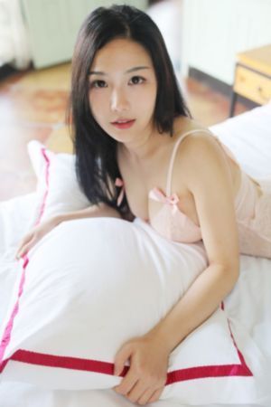 巨胸教师 冲田杏梨 在线